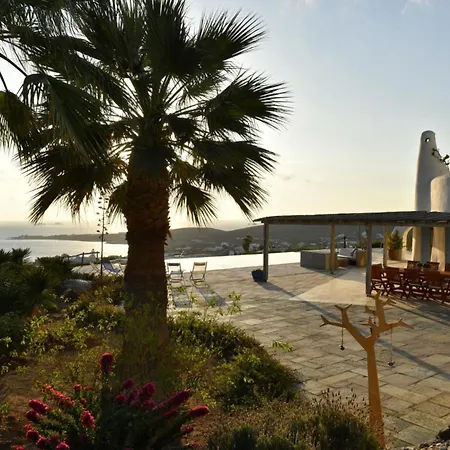 Impeccable 6-bed In Paros - Delion Βίλα *