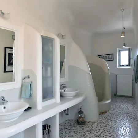 Impeccable 6-bed In Paros - Delion Βίλα Krotiri